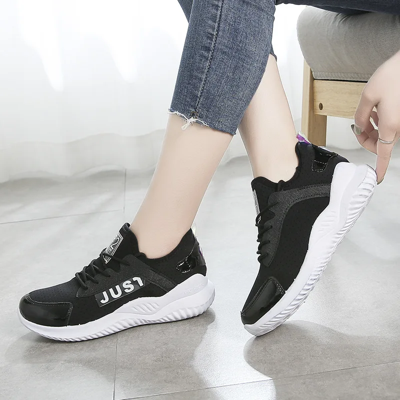 

2019 Summer New Style Sports Shoes White Women's Summer Versatile Online Celebrity Casual Online Celebrity Breathable Dad Mesh T