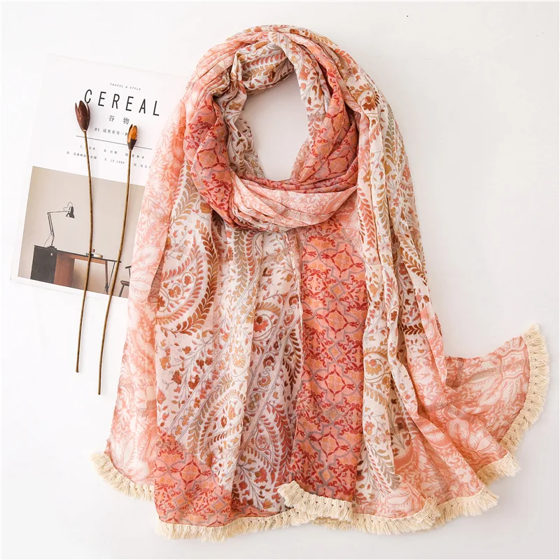 

Bohemia floral print scarfs for ladies tassle winter luxury shawls and wraps hijab scarf high quality fashion