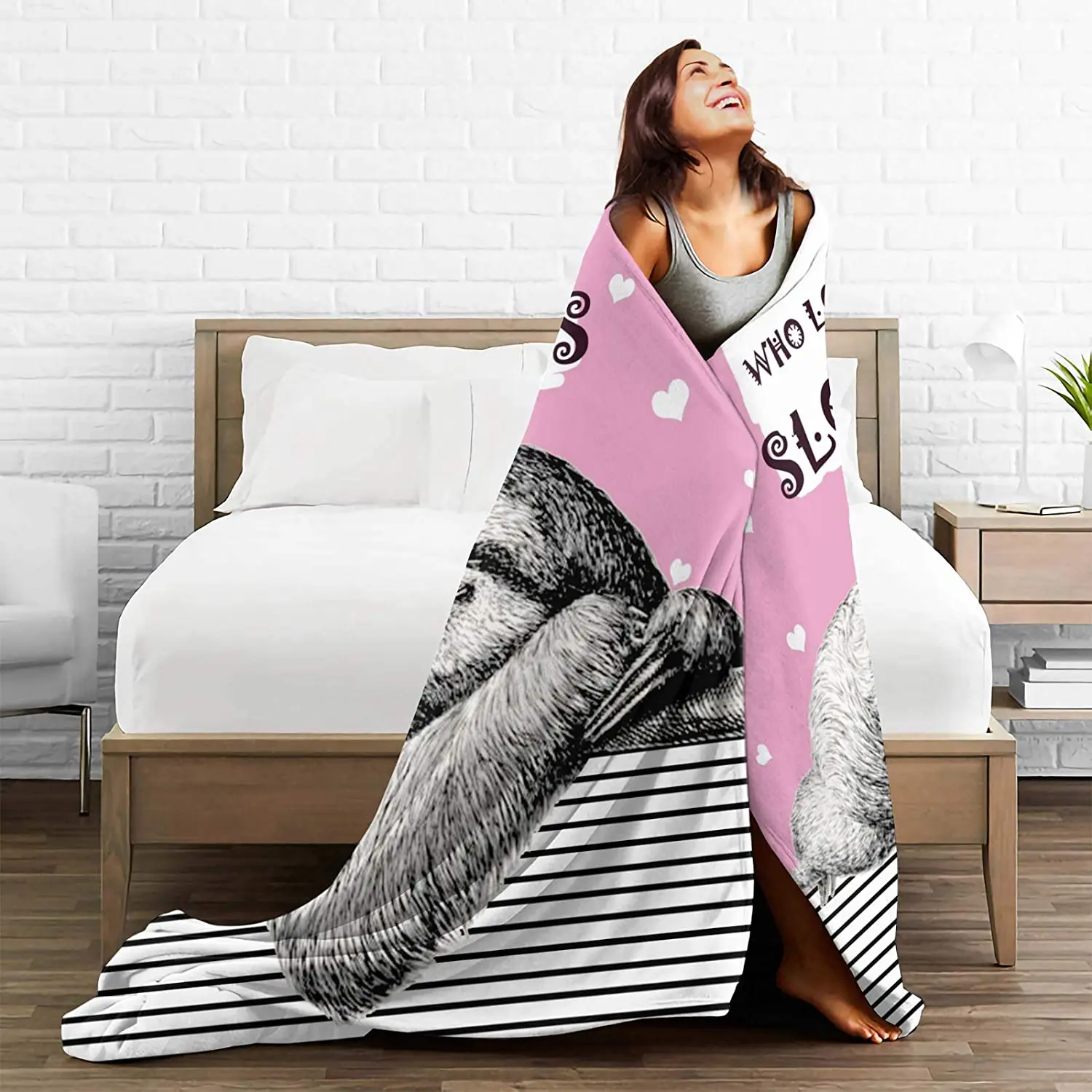 Ho Me Lili ���� �Žǿ� �ε巴�� �����ϰ� ������ ����ũ�� ȭ�̹�, ���� �ú� �ö��� ��並 ����ϴ� �ҳุ