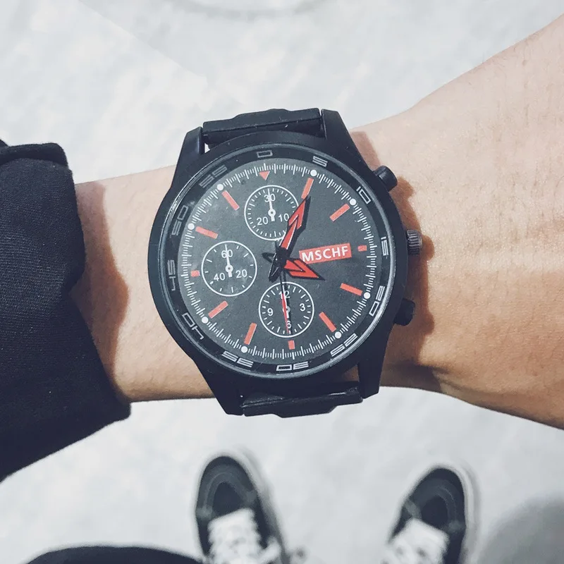 

Classical Retro Fashion Watch Men Trendy Watches Man Dress Quartz Watch Big Dial Male Casual Wrist Watches reloj hombre