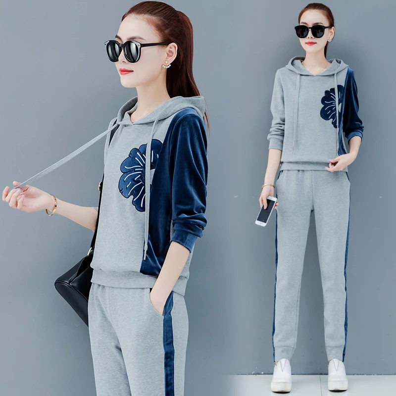 

Plus Size Tracksuit 2019 Autumn Winter Women's Suit Printed Hooded Sweatshirt+Long Pant 2 Piece Set women Velvet Patchwork set