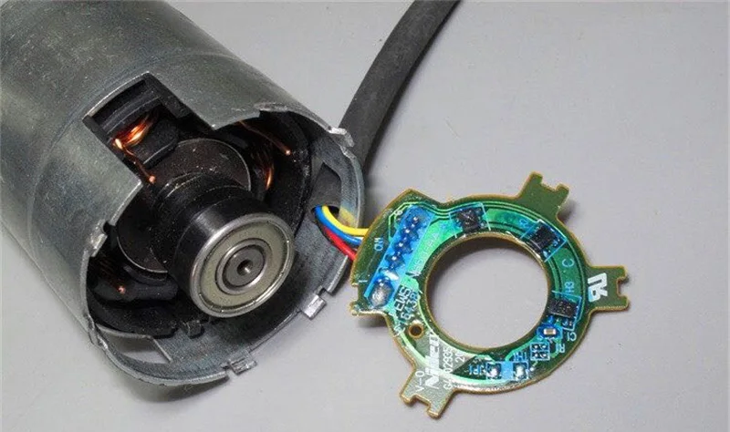 Suprimentos e equipamentos elétricos