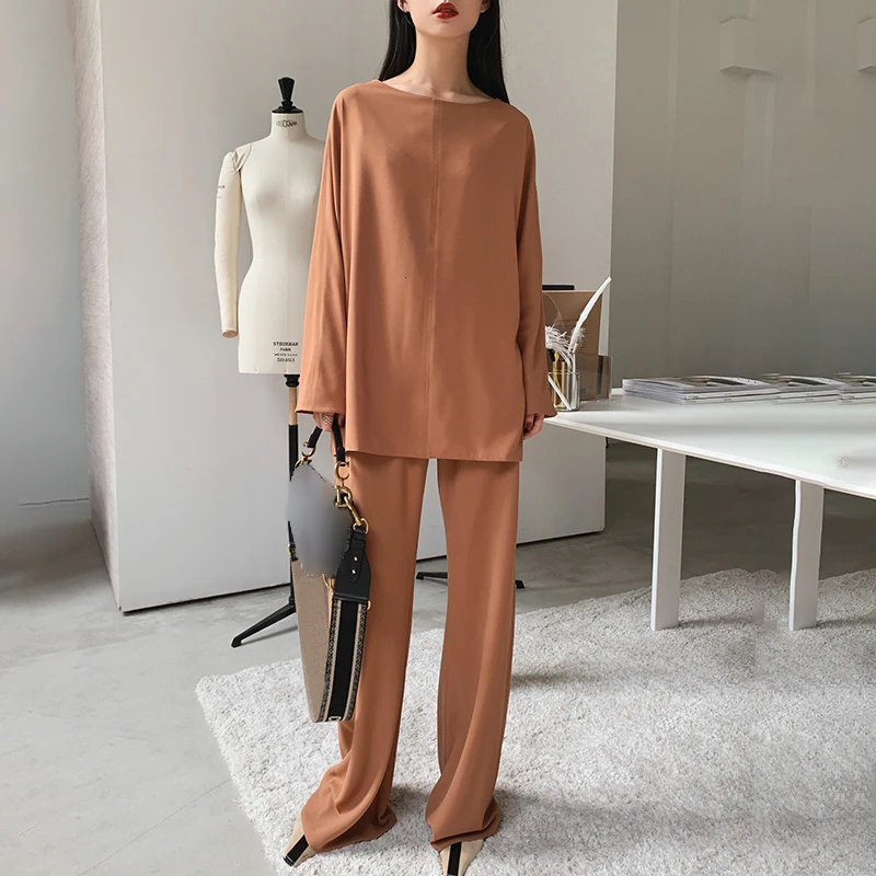 TWOTWINSTYLE Solid Casual Women Two Piece Set O Neck Long Sleeve High Waist Wide Leg Pants Female Suits 2019 Fashion Autumn New
