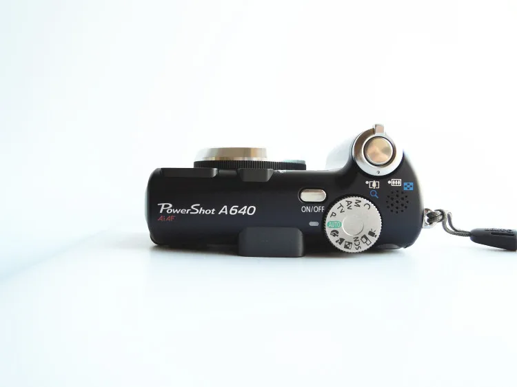 Canon-115-hs-12-1MP-4x