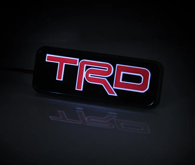 Блестящие TRD Автомобильные логотипы светодиодный автомобиль передняя решетка Прохладный ремонт украшения TRD светильник логотип автомобиля trd светодиодный знак