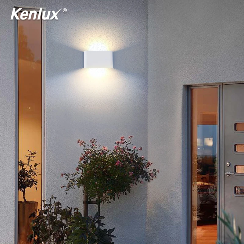 Светодиодный настенный светильник Kenlux в скандинавском стиле лампа для ванной