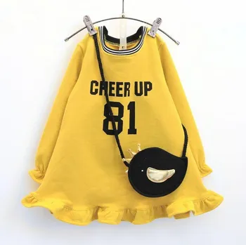 

2019 Spring autumn and winter long sleeve dress warm and thick material including the bag
