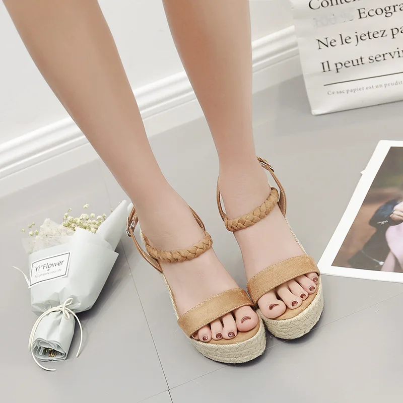 

2018 Summer New Style Korean-style Versatile Straw Thick Bottomed Slanted Heel Literature And Art Bohemian High-Heel Waterproof