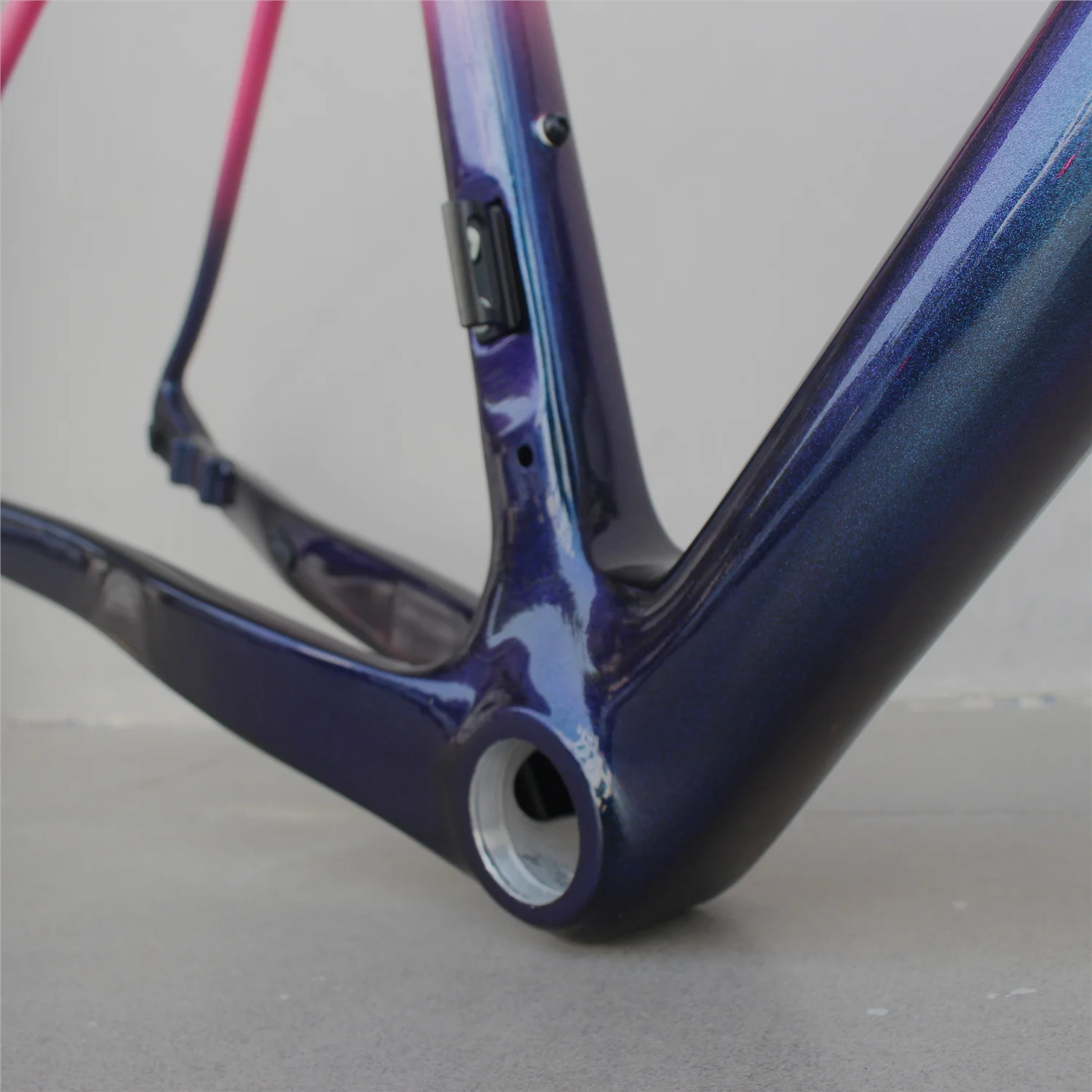 Top Chameleon customs painting carbon fiber gravel bike frame new flat mount disc brakes carbon cyclocross disc brake 700*38c tyres 4