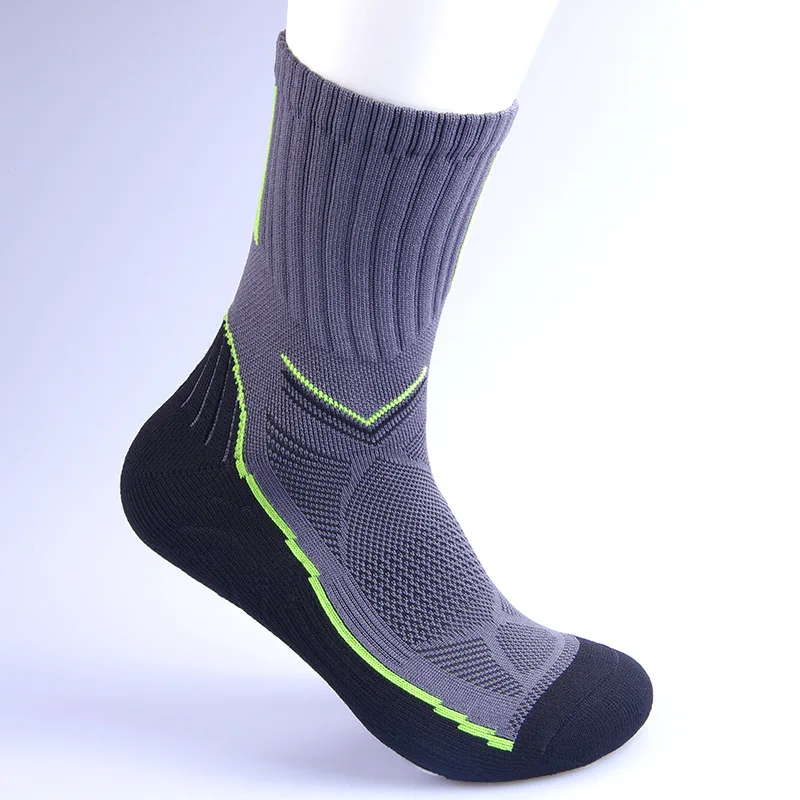 CX14037 Caxa Outdoor Sports Socks Terry Breathable Quick-drying for Hiking Running Mountaineering Cycling Basketball Fitness Compression Socks Mens Socks Women Hiking Socks