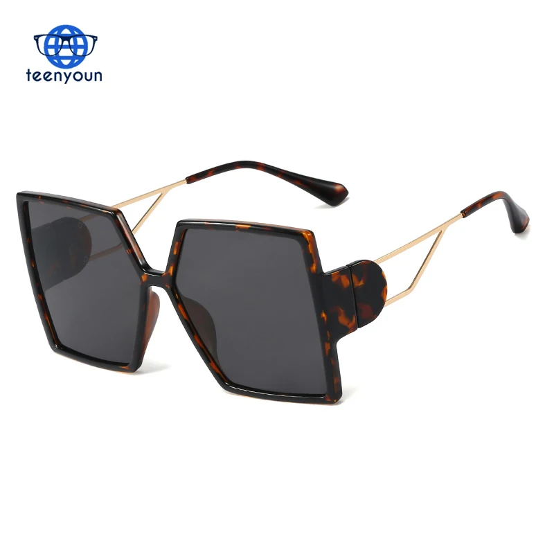 

TEENYOUN New Retro Large Frame Sunglasses Square Frame Luxury Brand For Female Shades Ladies Sun Glasses Oculos TY95259