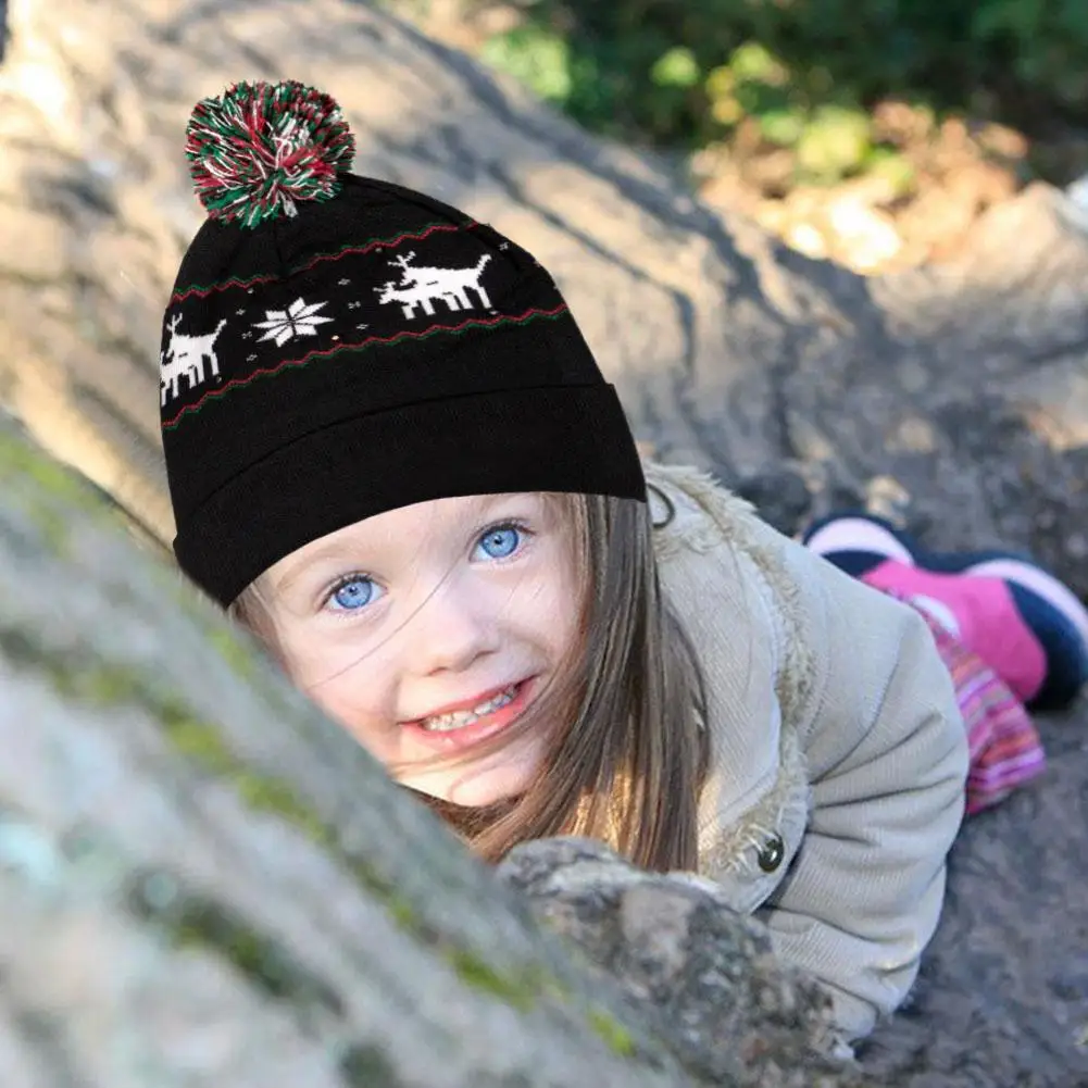 Christmas Hats Beanie Sweater Christmas Santa Hat Light Up Knitted Hat For Kid Adult For Christmas Party Holiday Season Gadgets