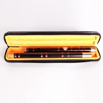 Professional practice of red sandalwood flute for beginners of national musical instruments