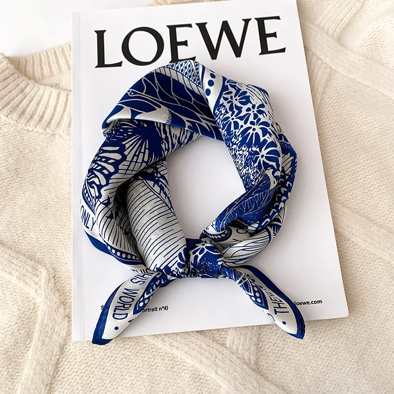 

2024 Fashion 100% Silk scarf Satin Hair For Women Handkerchief Printed Bag Scarfs Female Square Head Bandana Neck Scarves Ladies
