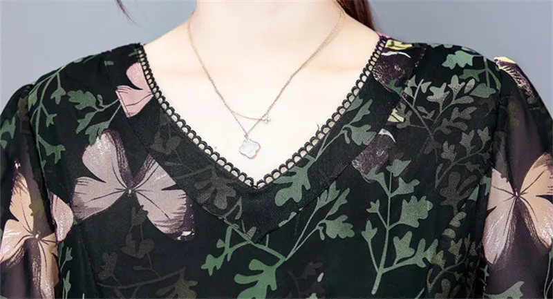 Mother Large Size Summer 30-40-50 Years Old Middle-aged and Young Women's Wear Mom's Fashion Dresses V Neck