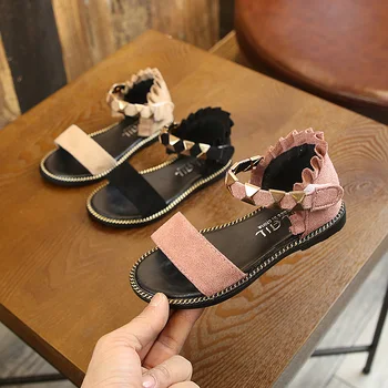 

Summer Children's Sandals Girls open toe Princess Sandal Soft Leather beach shoes with Rivets Fashion SC181