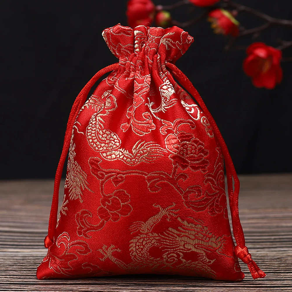 Handmade Embroidered Satin Drawstring Gift Pouch – Elegant Jewelry & Gift Packaging Bag