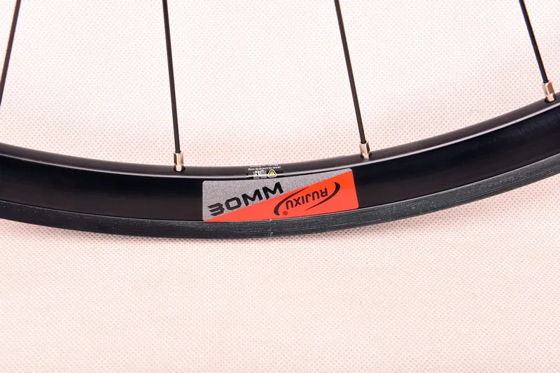 Дорожный велосипед ультра-легкий 700C велосипедный алюминиевый сплав передний 2 задний 4 несущая рама высота 30 мм V тормоз Светоотражающие колеса набор колес