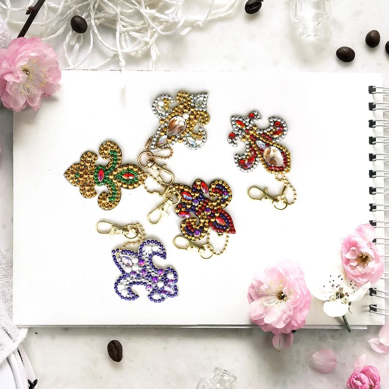 

5pcs/Set DIY Full Drill DIY Diamond Keychain Full Diamond Painting Keyring Keychains Cross Stitch Embroidery Women Bag Key Chain