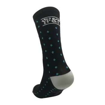 

Men Cycling Nylon Socks Riding Bike Breathable Socks Basketball Football Running Sport Socks