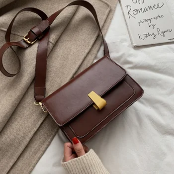 

PU small square bag 2020 new single shoulder messenger lock bag female belt western fashion niche female bag