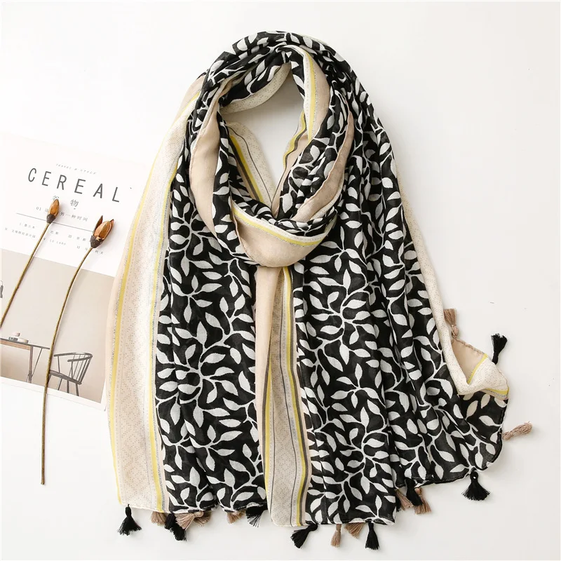 

2021 new women fashion Foulard designer scarf Soft cotton and linen feel foulard luxe scarf shawl dual-use thin four seasons