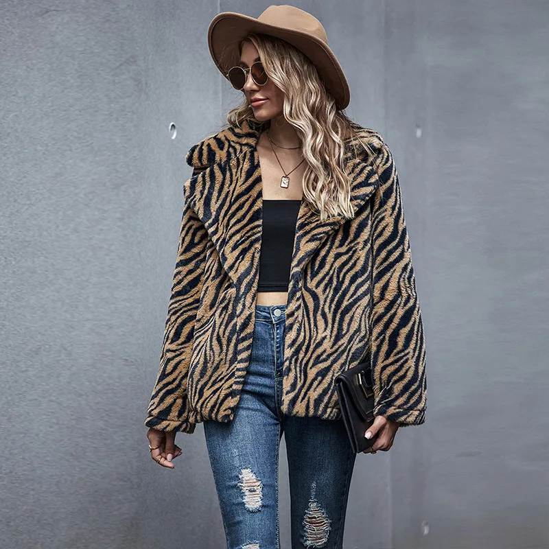

Leopard Coats 2020 New Women Faux Fur Coat Luxury Winter Warm Plush Jacket Fashion Artificial Outwear High Quality Clothes