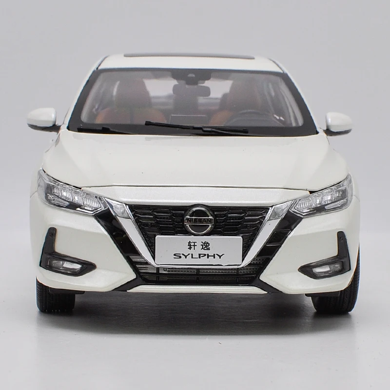 1:18 Nissan 14th 2019 SYLPHY литая модель автомобиля игрушечная металлическая оригинальная