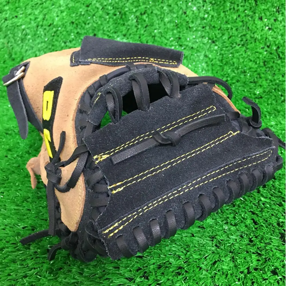 For Sale DL glove new design durable soft feel cowhide leather 32'' catcher's mitt