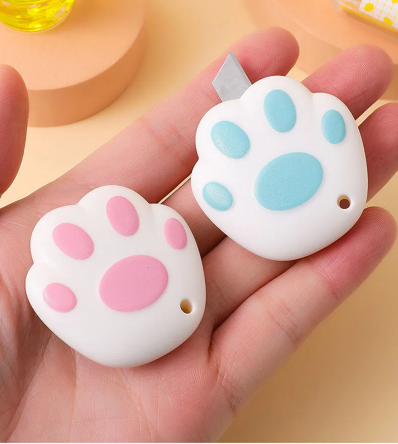 1-teiliges Kawaii Mini Pocket Cat Paw Art Allzweckmesser Express Box Messer Papierschneider Handwerk Verpackung nachfüllbare Klinge Briefpapier – Detail 3