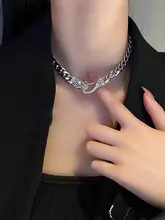  Akizoom Individuality Fashion Diamond Alloy Thick Link Chain Serpentine Snake Necklace for Women Girls Jewelry Party Gift 