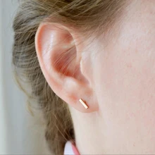 Laramoi, женские серьги, подарок, вечерние, свадебные, длинная полоска, нержавеющая сталь, позолоченные, посеребренные, геометрические, мини серьги, ювелирное изделие