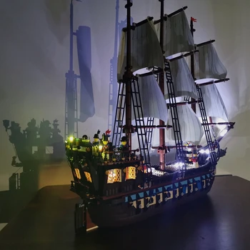 

LED light for Pirates Ship boat blocks 22001 Compatible 10210 Imperial Flagship Building Bricks (NOT Include The Model)