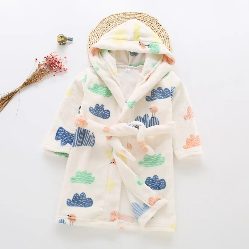 Новое поступление, зимние фланелевые пижамы для маленьких девочек, 18 цветов Теплая одежда для сна с капюшоном и рисунком для мальчиков детские коралловые бархатные халаты - Цвет: 12