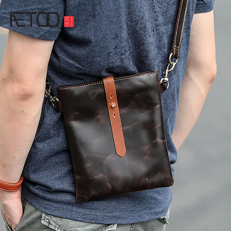 

AETOO Vintage men's shoulder bag, trendy men's leather slant bag, men's mobile phone hanging bag, mini bag