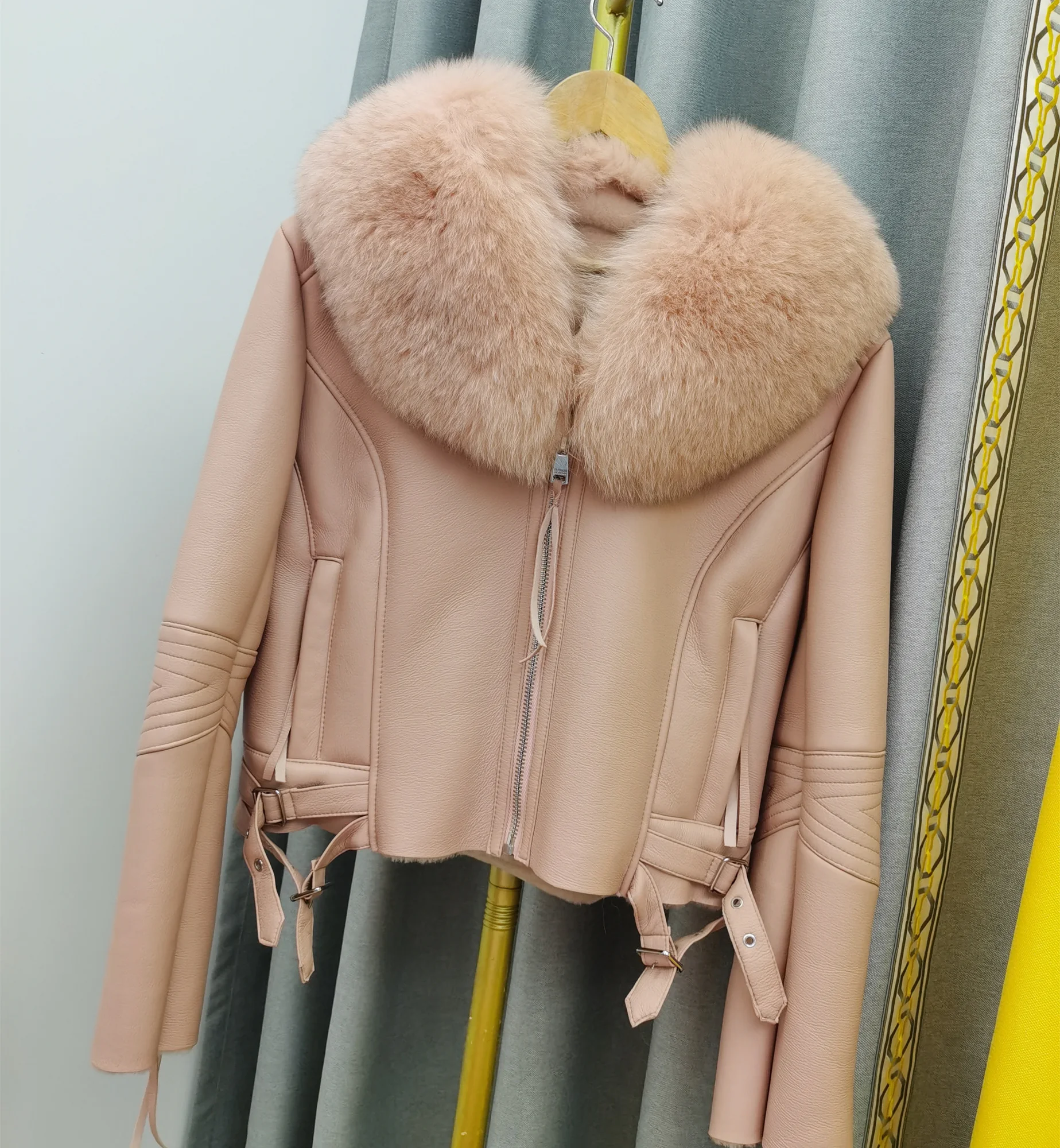 

Женская короткая куртка из натуральной кожи, зимняя куртка из натуральной кожи с лисьим воротником и мехом ягненка, 2022