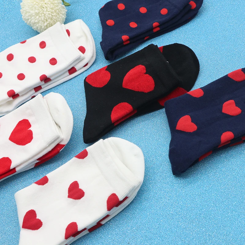 

Women Socks 6 Pairs Lot Set Pack Cotton Cute Socks With Heart For Woman Korean Japanese Style Kawaii Print Female Lovely Socks
