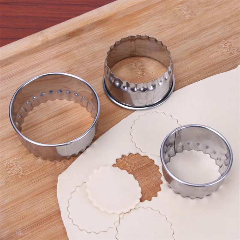 Dumpling Maker Flower Stainless Steel Cut Dumplings Skin Mold 3pcs Kitchen Wrappers Cookie Pastry Baking Utensils Baking Tool Baking Accessories