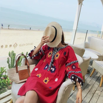 

Video scene shooting high-end custom holiday national wind restoring ancient ways v-neck tassel snowflake embroidery dress big y