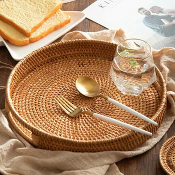 

Rattan Storage Tray Hand Woven Picnic Basket Bread Fruit Snacks Food Storage Baskets Display Desktop Serving Tray With Handle