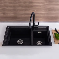 Brass Kitchen Faucet Single Hole Pull Out Spout Kitchen Sink Mixer Tap with Stream Sprayer Head Chrome/Black Kitchen Tap