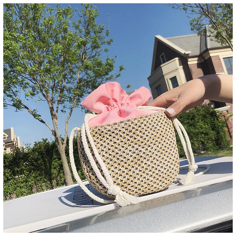 Petit sac bandoulière en osier