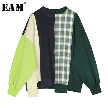 

[EAM] Loose Fit Plaid Stitch Oversized Sweatshirt New Round Neck Long Sleeve Women Big Size Fashion Tide Spring 2020 1S349