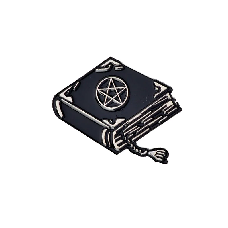 Magic Book 8 9 стилей, Волшебная книга, эмалированные булавки, черные значки в стиле панк, колдуньи, значки, броши для чтения, нагрудные булавки, пиджаки, рубашка, сумка, ювелирное изделие, подарок - Окраска металла: Magic Book 8