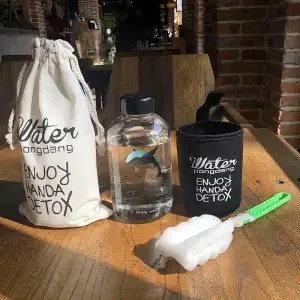 Whale Cup 600ML Frosted Glass Mup Leak-Proof Fashion Mineral Water Bottles  Drinkware Camping Travel Easy to Carry Sport Bottle C1