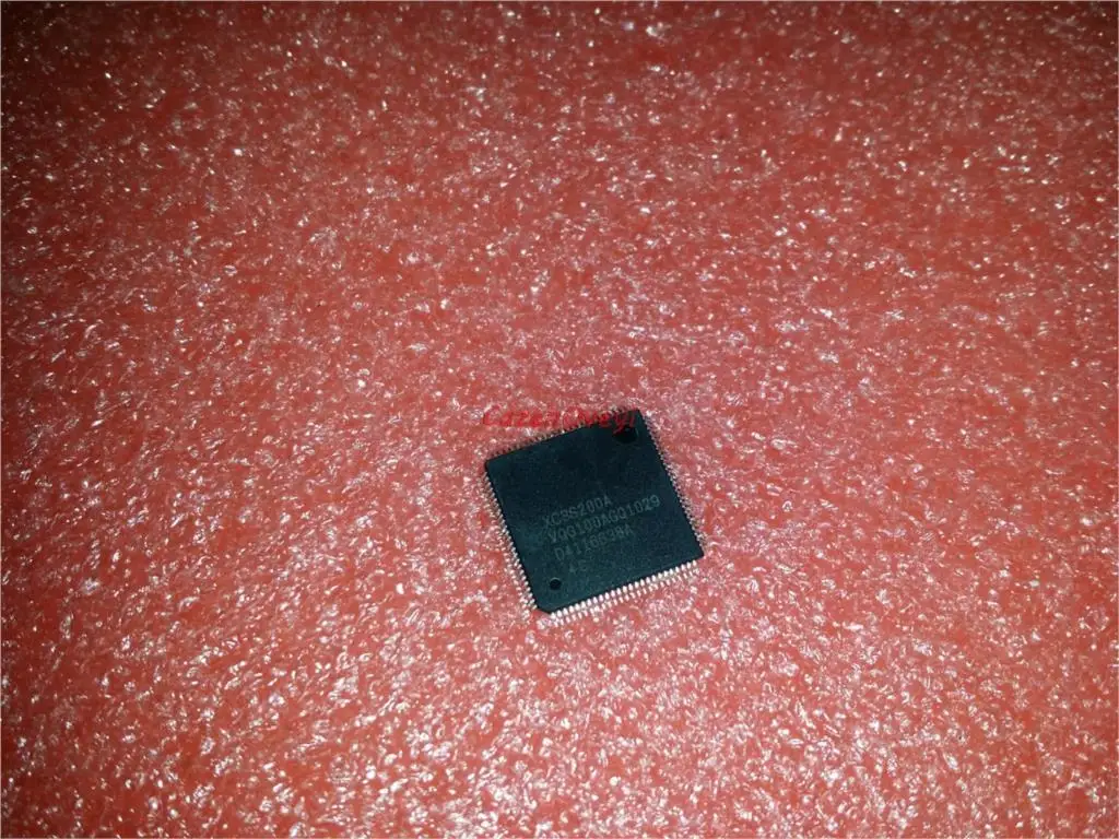 1 шт./лот XC3S200A XC3S200A-4VQ100C XC3S200A-4VQG100C TQFP100