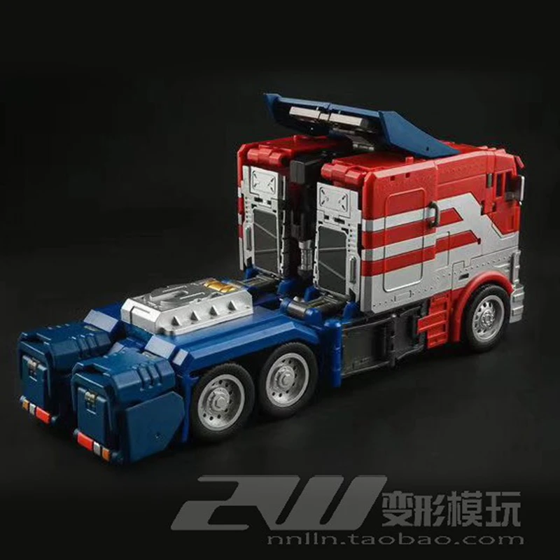 Трансформация тайпан Commander IDW Optimus головка может светиться готовым продуктом высотой около 24 см