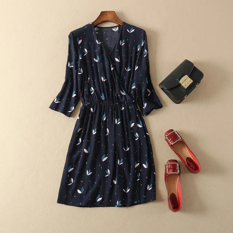 

Women Viscose Warp V Neck Printed Short Dress With Elbow Sleeves & Gathring Waist & Buttoned Decorat