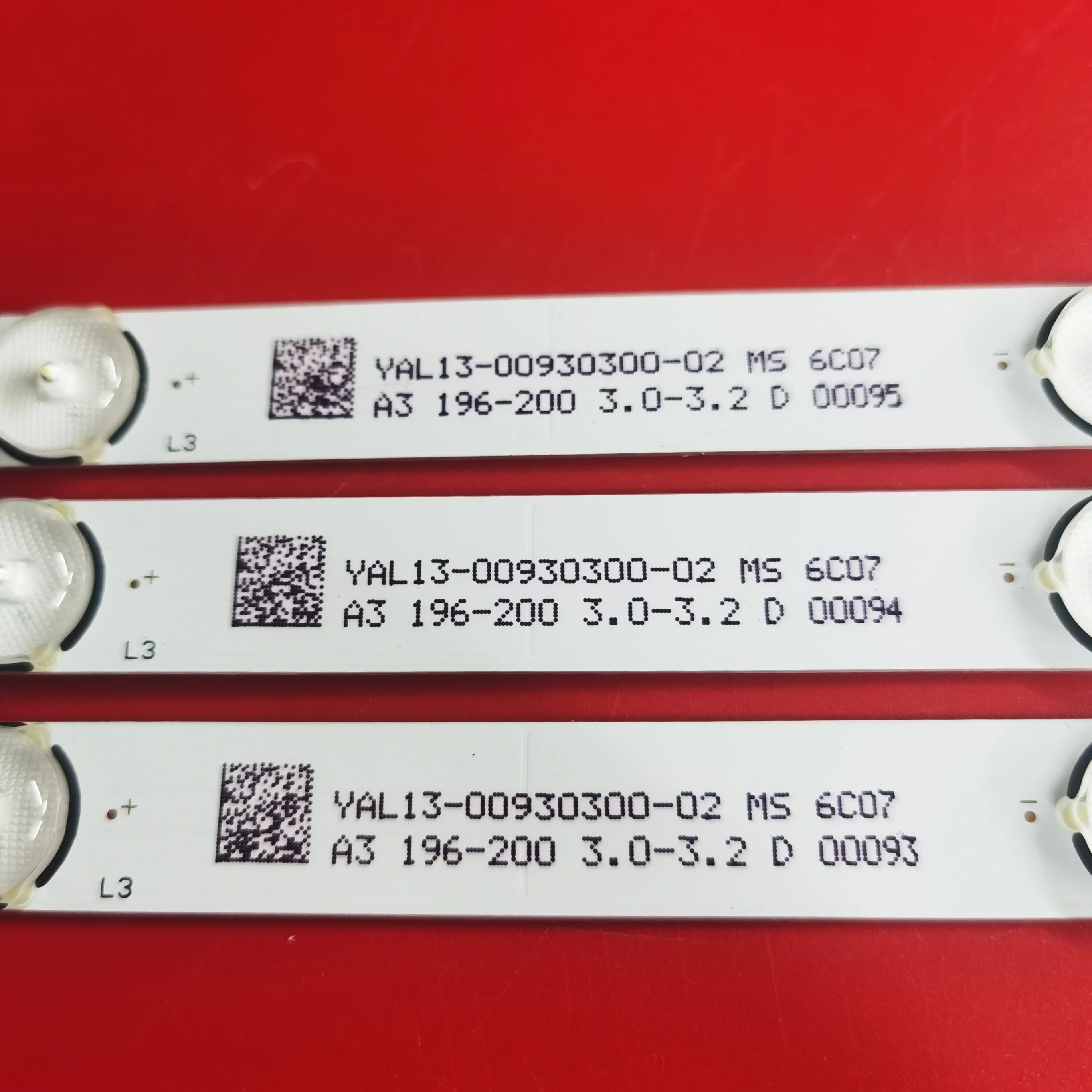 LED Ʈ Ʈ 9  Skyworth 45 &TV 45E5E RF-AZ450E30-0901S-01 A4 MS-L1304 V2 YAL13-00930300-04 SDL450WY