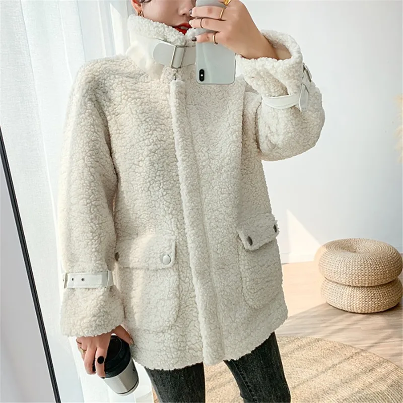 

Women Autumn Winter 2020 New Faux Lamb Fur Sheepskin Coat Soft Imitation cashmere Jacket Female Casual Warm Outerwear Plus size